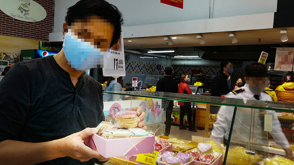 Private detectives uncover corporate mole at popular Saigon bakery
