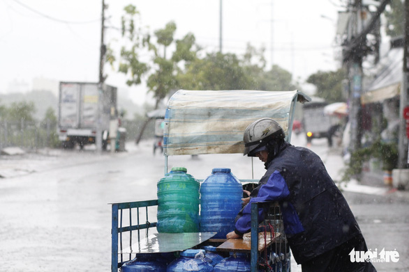 Temperature to surge in northern, central Vietnam; rain to continue in south