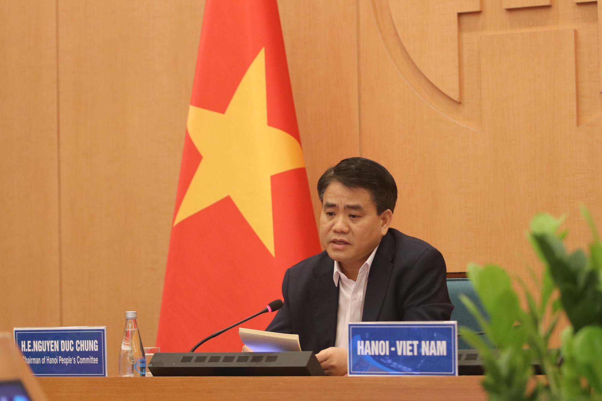 Vietnam sacrifices economic benefits to protect people from COVID-19: Hanoi chairman