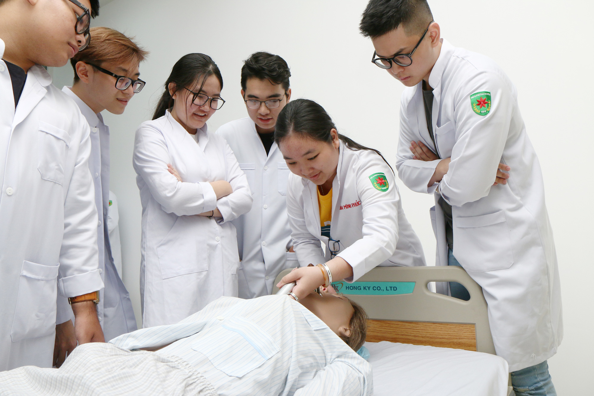 Tan Tao University offers US-standard education in nursing, medical technology