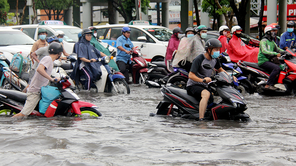 Ho Chi Minh City anti-flood projects plagued by sluggish implementation