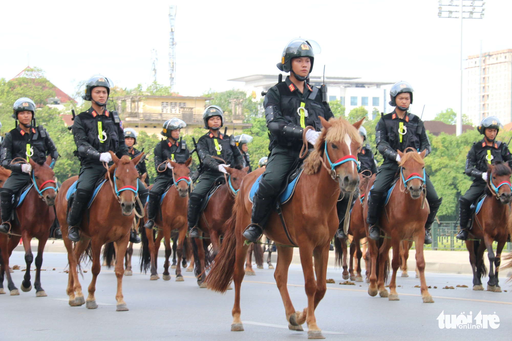 Patrol on horseback: Vietnam debuts mounted police force