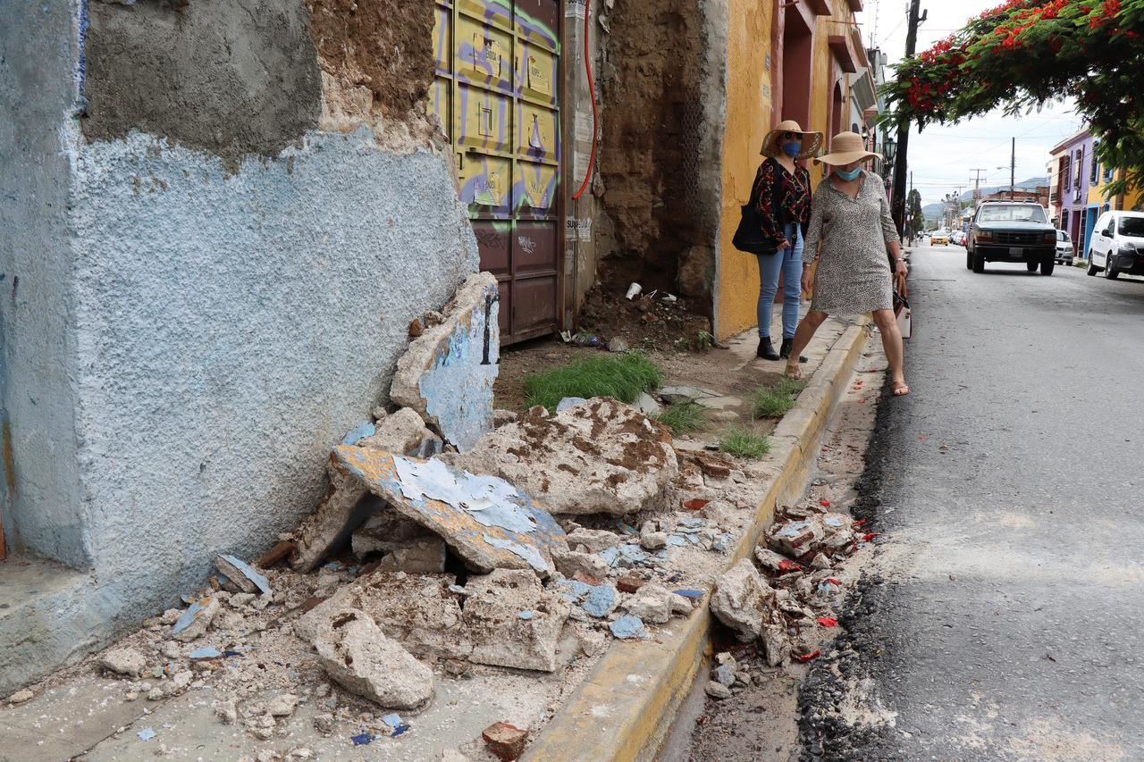 'Don't look!': Mexican town shudders as quake strikes again