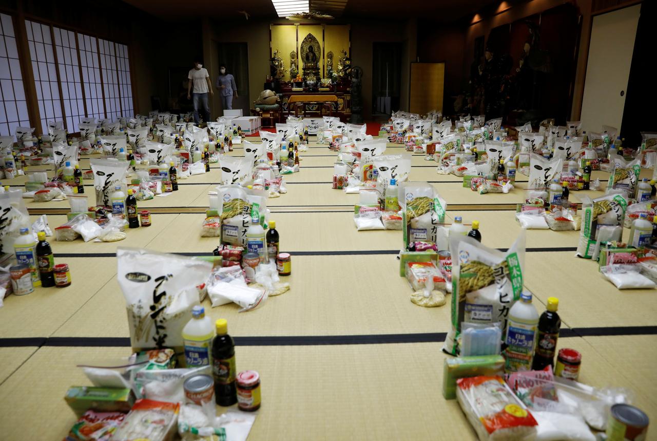 In Tokyo, a temple offers pandemic-hit Vietnamese workers a safe haven