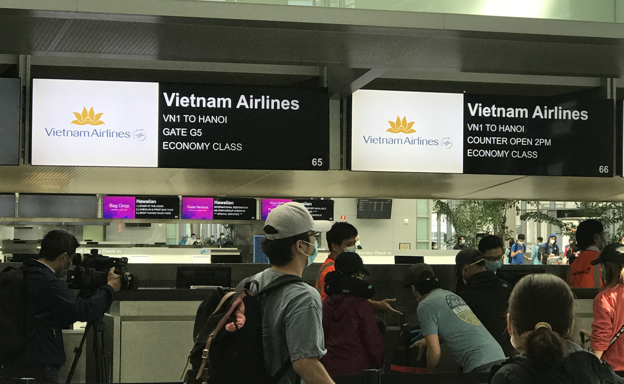 346 Vietnamese citizens brought home from US