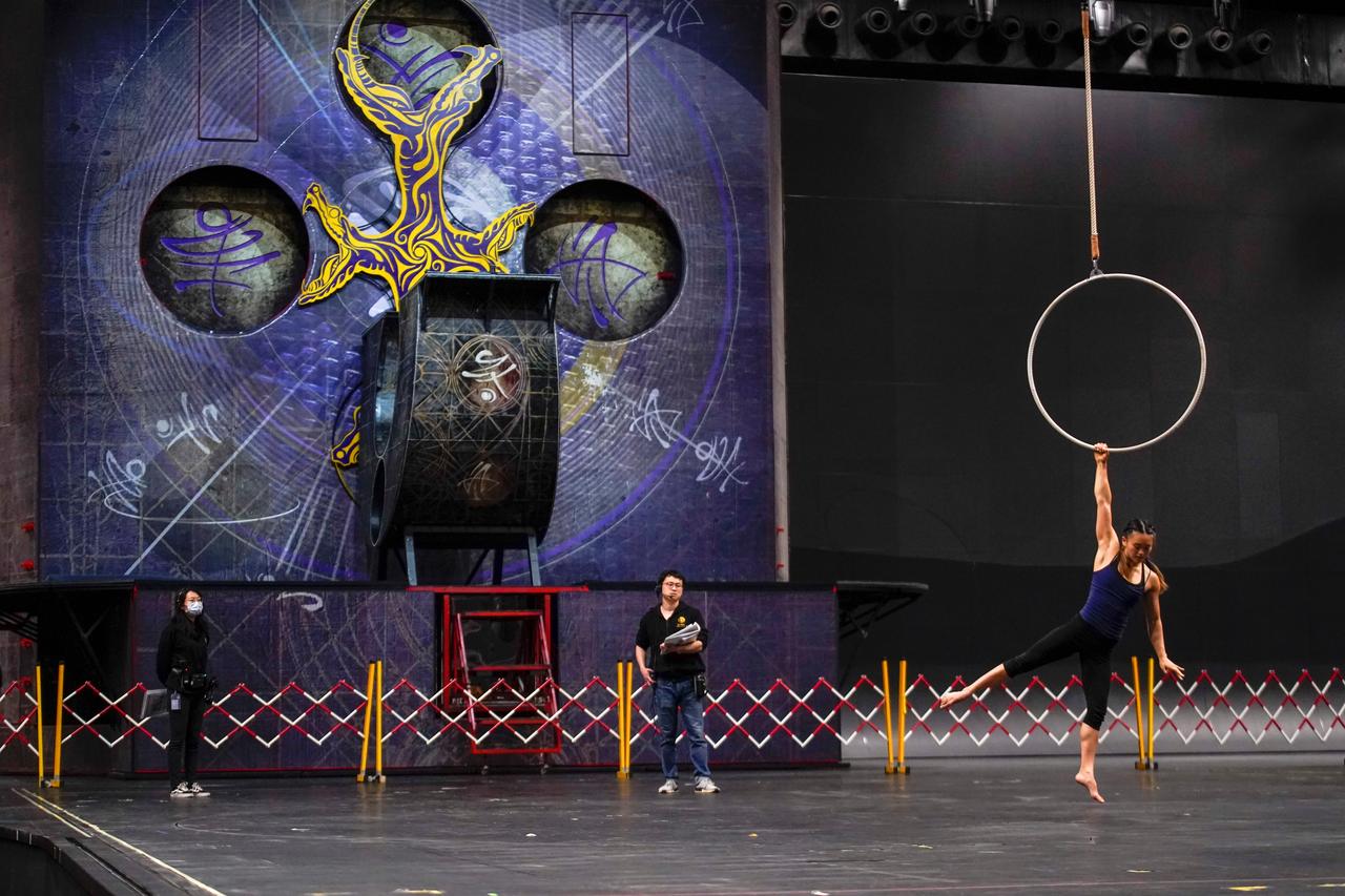 Floored by COVID-19, Cirque du Soleil eyes return to the high-wire
