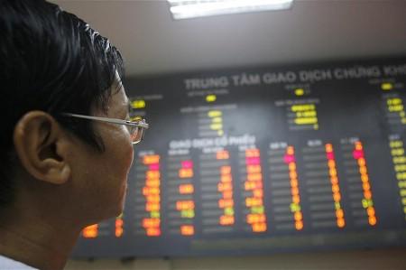 Stocks: Vietnam slides 4% as virus-free bliss fades