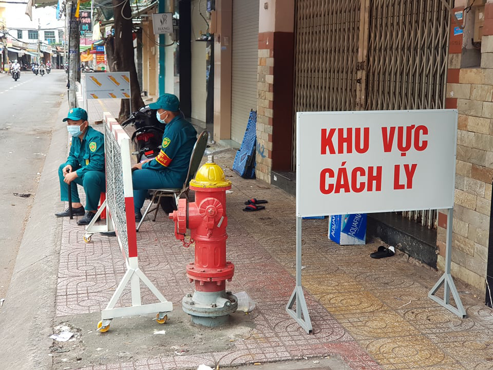 Vietnam adds 26 local infections, 2 imported cases as COVID-19 tally rises to 586