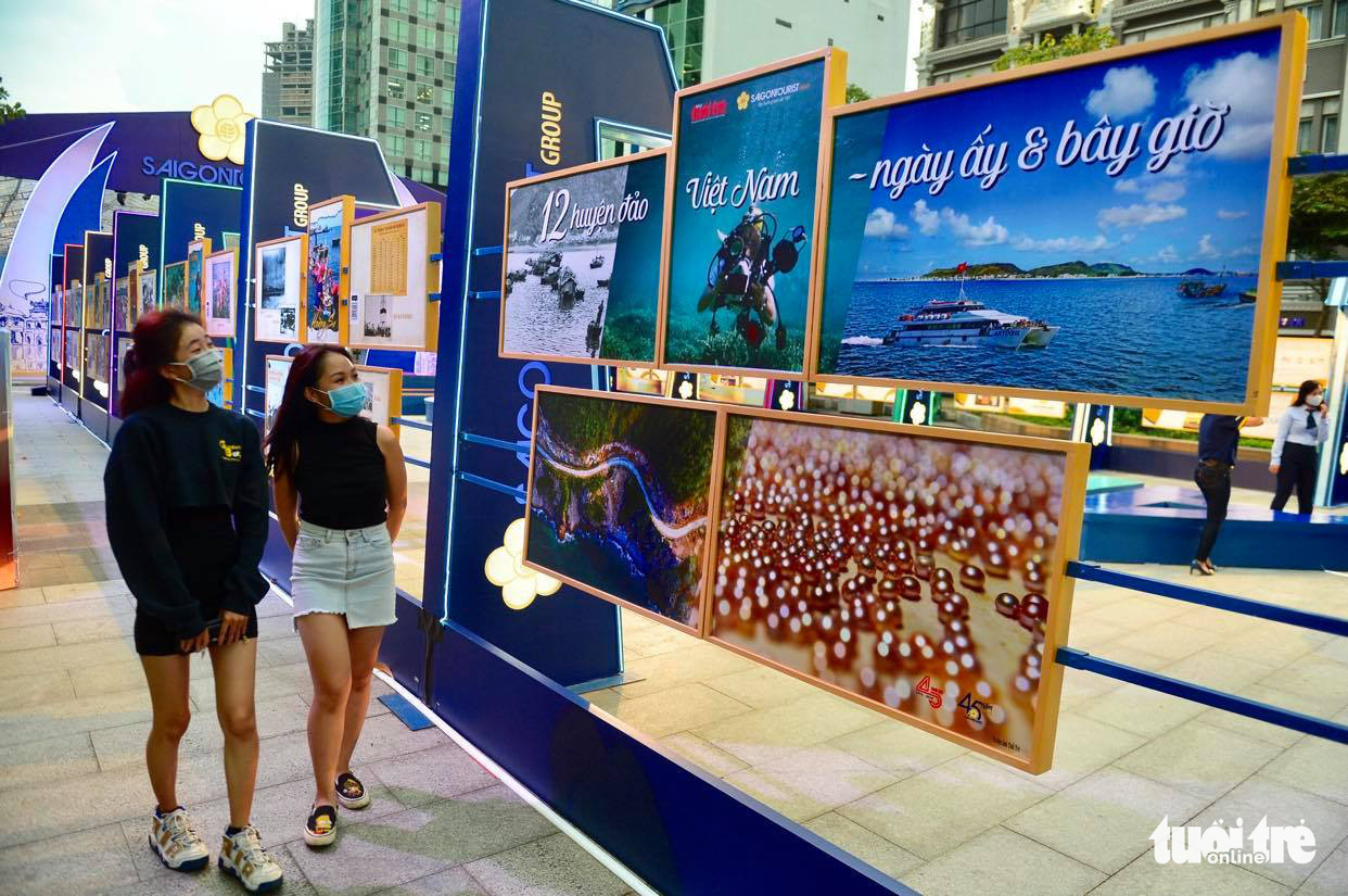 Ho Chi Minh City photo exhibition introduces Vietnam's 12 island districts