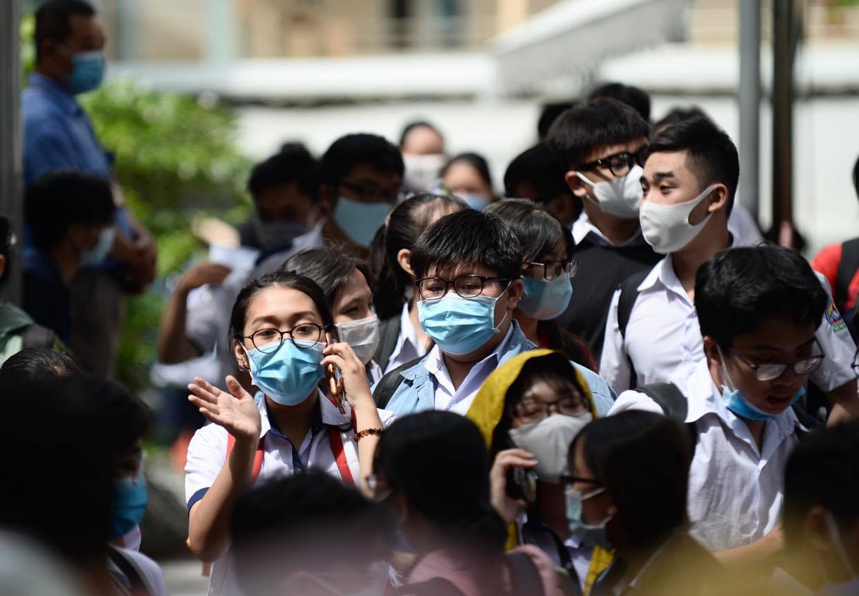 Vietnam’s national high school exam begins amidst COVID-19 epidemic