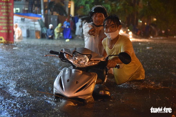 Downpours to dampen northern, southern Vietnam