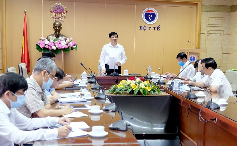Vietnam to have access to COVID-19 vaccine in H2 2021: health minister