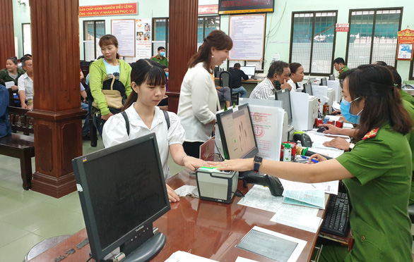 Vietnam’s PM approves nationwide roll-out of chip-based ID cards