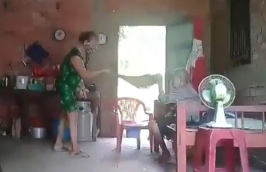 Police arrest Vietnamese woman filmed physically abusing elderly mother
