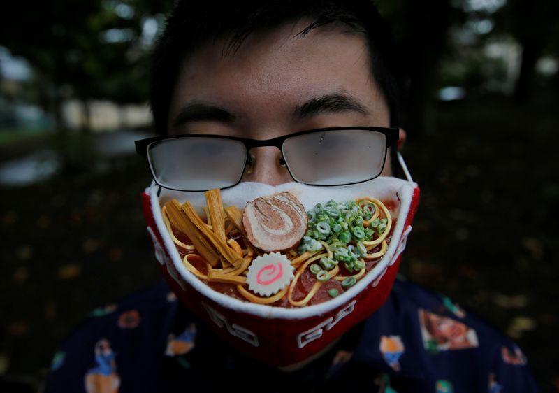 Japanese artist creates ramen face mask to complement fogged glasses