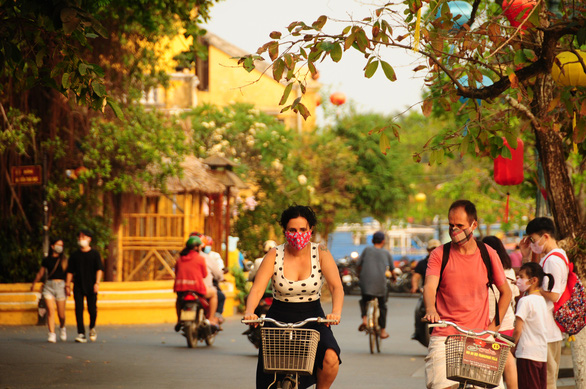 Hoi An reopens after enhanced social distancing