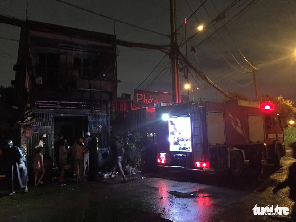 House fire stirs chaos in Ho Chi Minh City