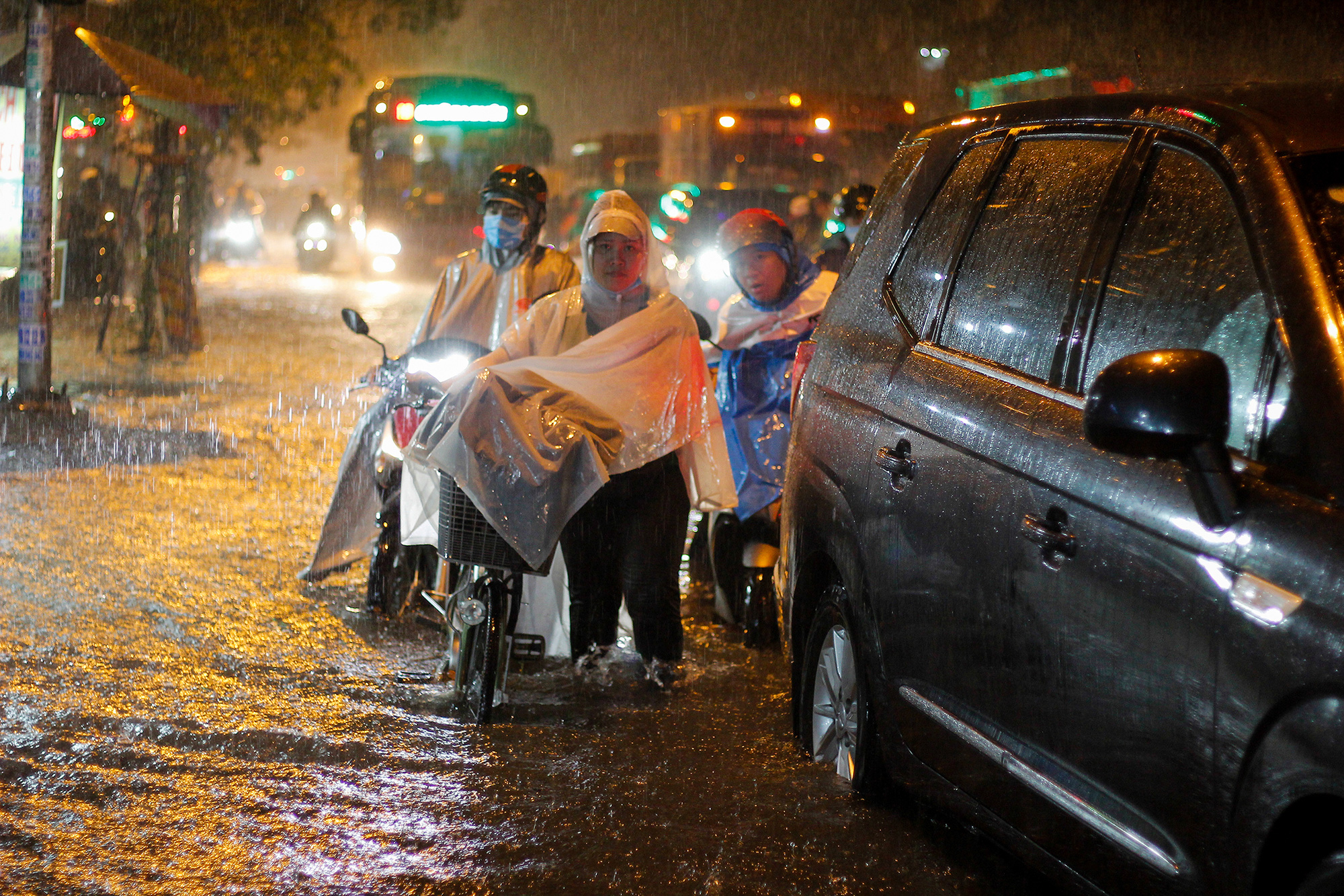 Rain to intensify in southern Vietnam over next 10 days