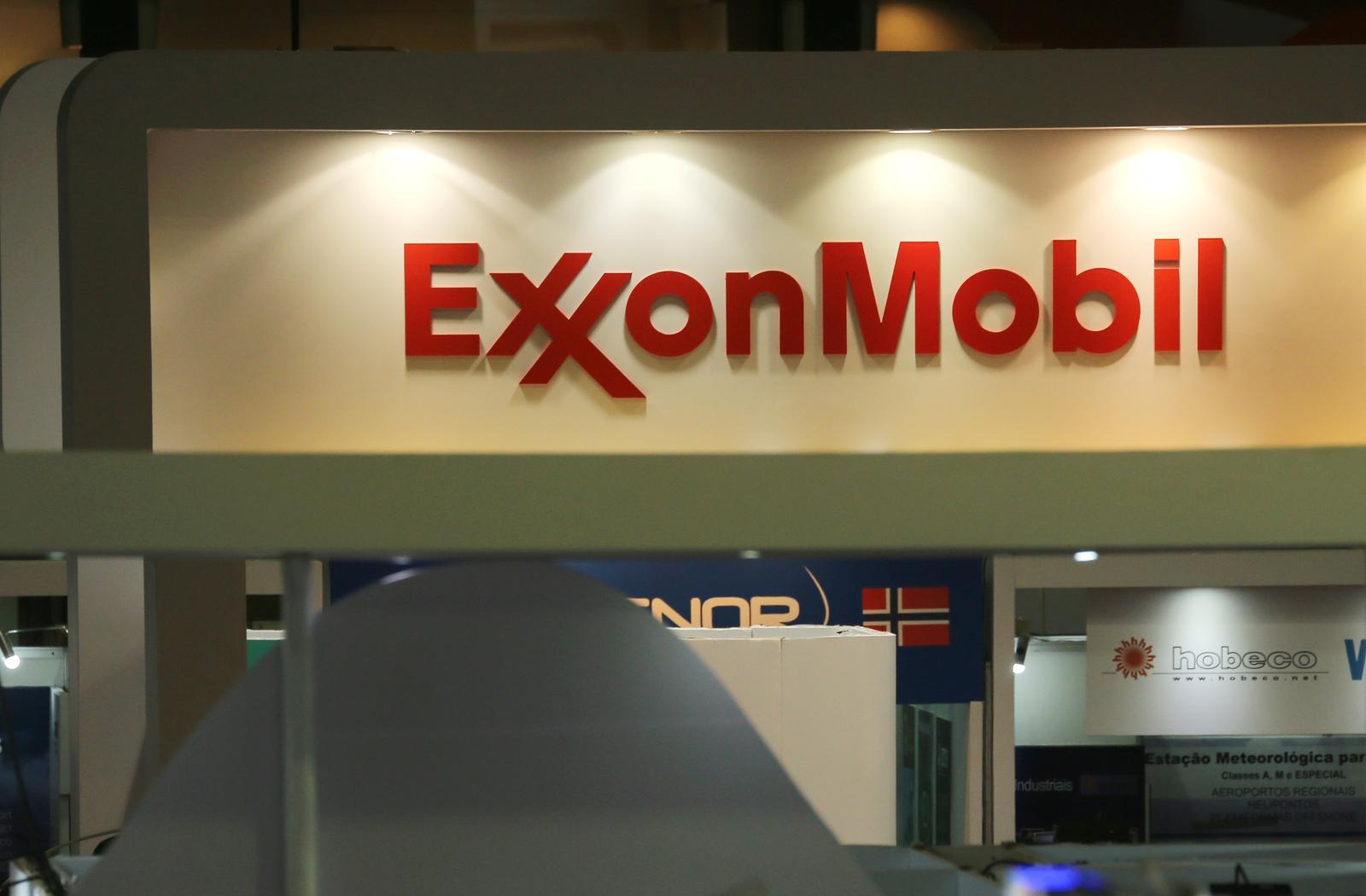 Vietnam city says approves LNG project to be developed by Exxon Mobil