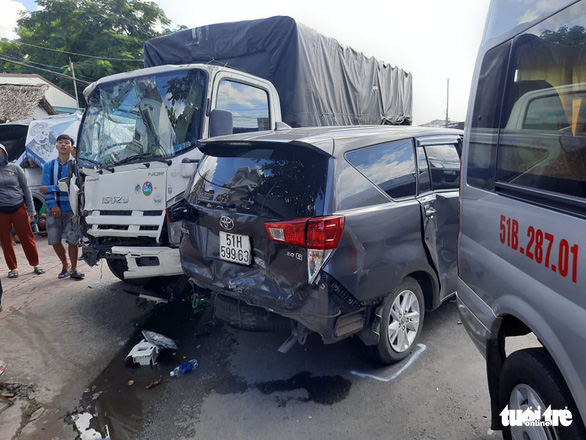 Seven vehicles involved in crash in Vietnam’s southern province