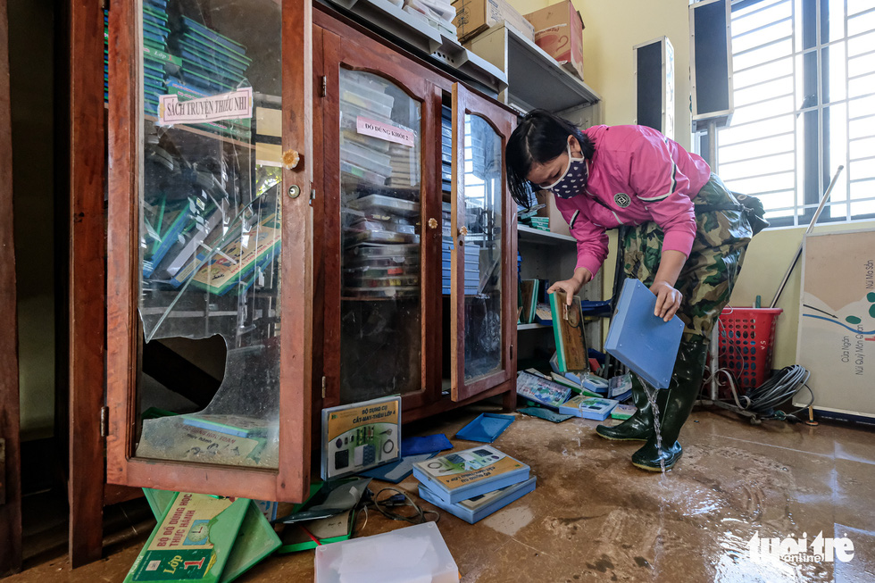 Schools in central Vietnam pick up the pieces after detrimental flooding