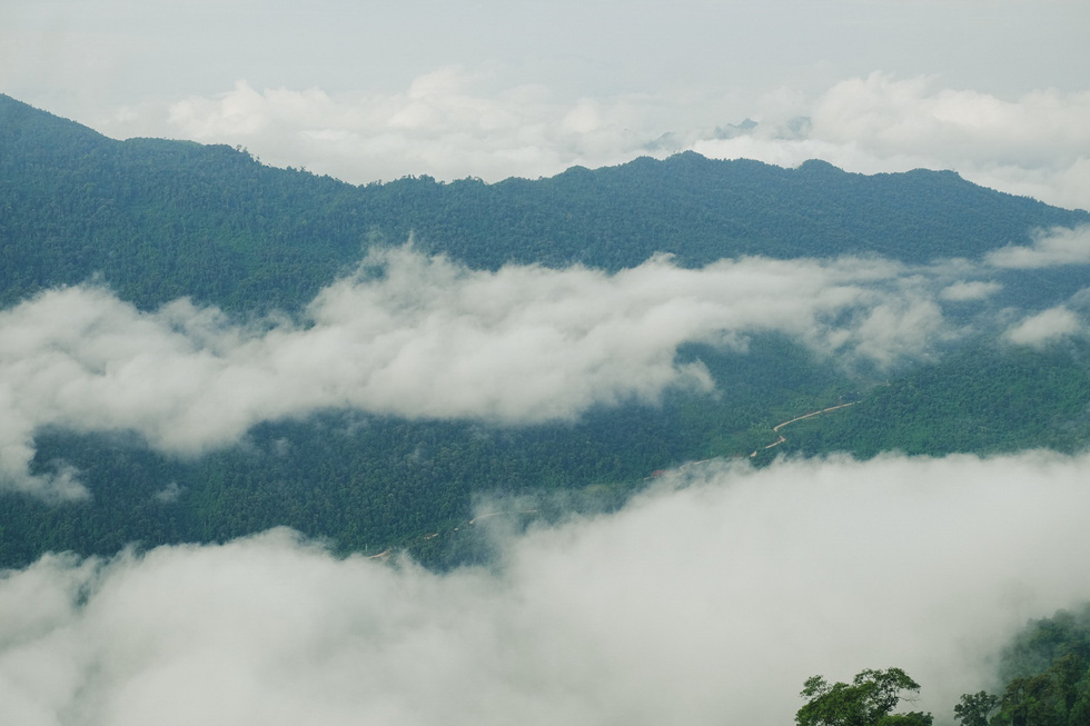 Hunting for clouds in Vietnam's remote northern highlands