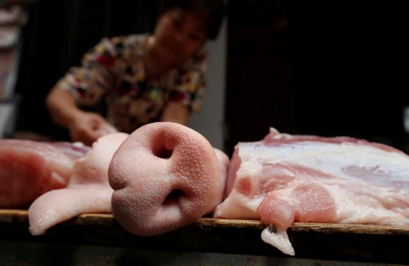 U.S., Vietnam sign $500 million deal to form 'Pork Consortium'