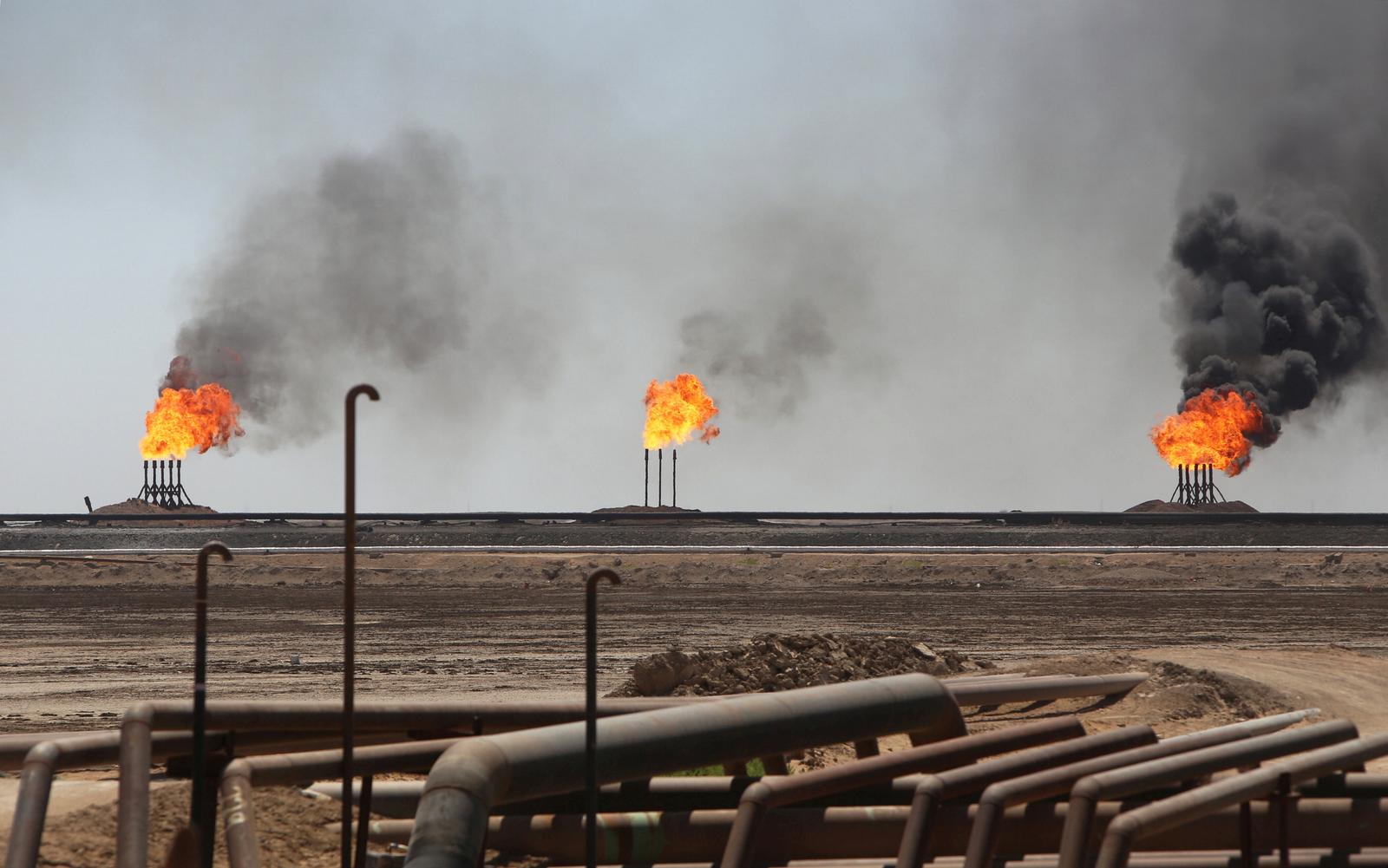 Gas pipeline blast in southern Iraq kills 2, injures 51, police say