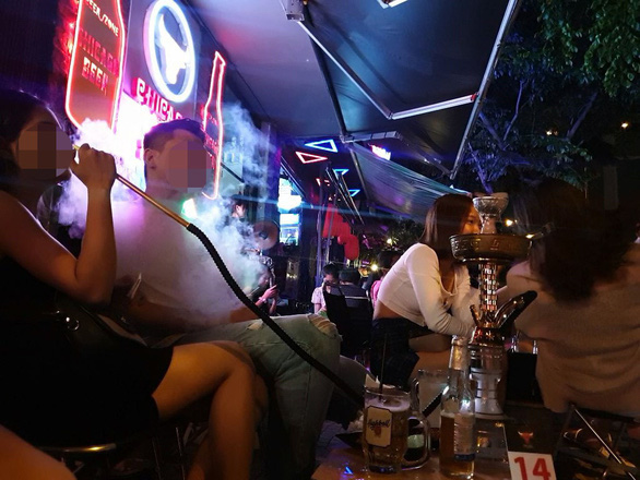 Ho Chi Minh City police rein in noisy beverage joints on Pham Van Dong Boulevard