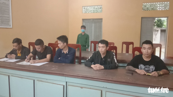 Eight border jumpers arrested near border gate in southern Vietnam