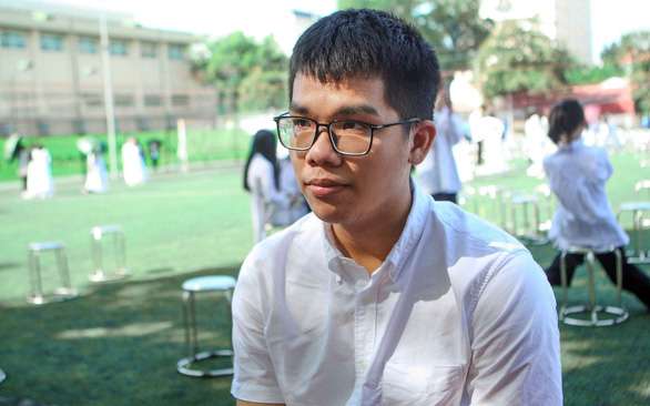 In Vietnam, aspiring teachers set hearts on career choice