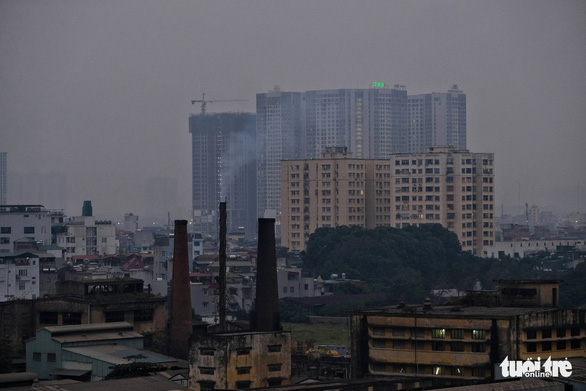 Hanoi residents advised to avoid going outside due to air pollution