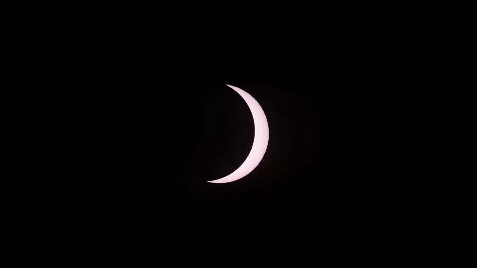 Solar eclipse plunges southern Chile, Argentina into darkness