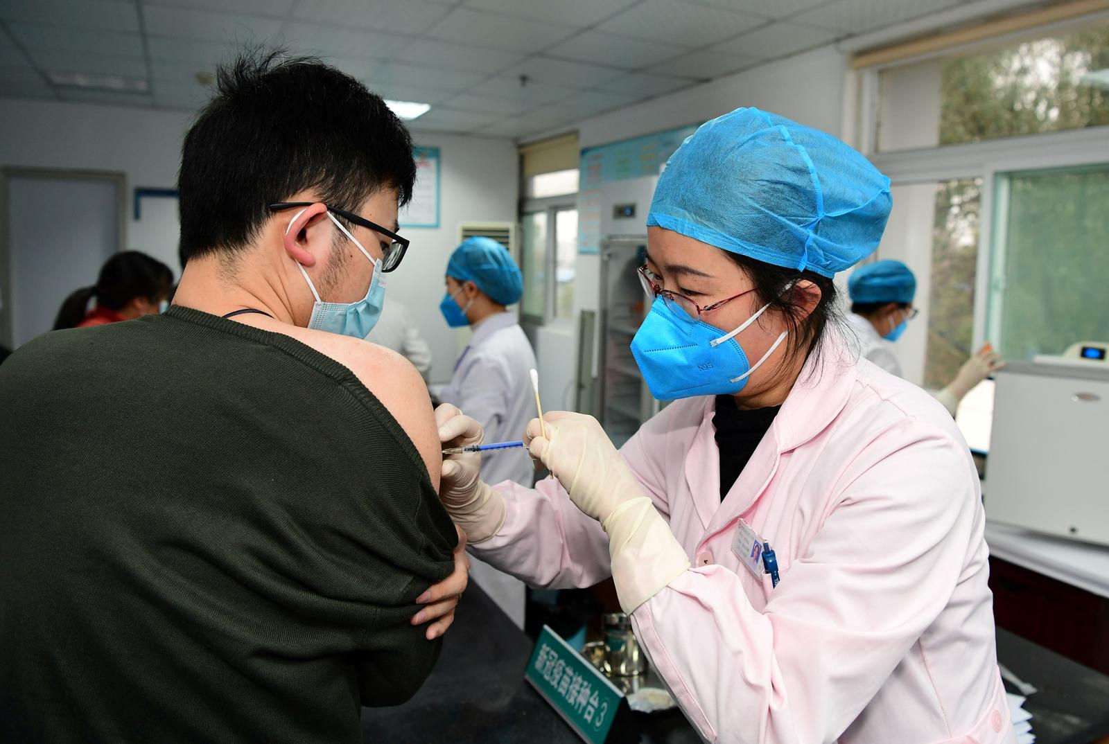 China reports 24 new COVID-19 cases vs 22 a day earlier