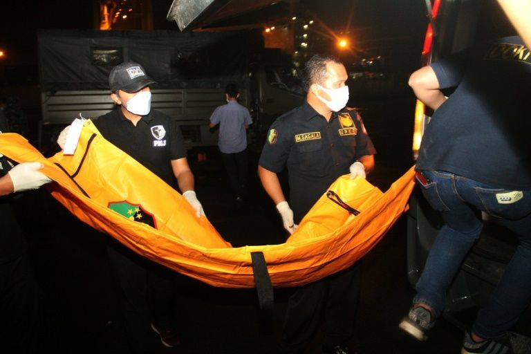 Indonesia says located black box recorders from crashed plane