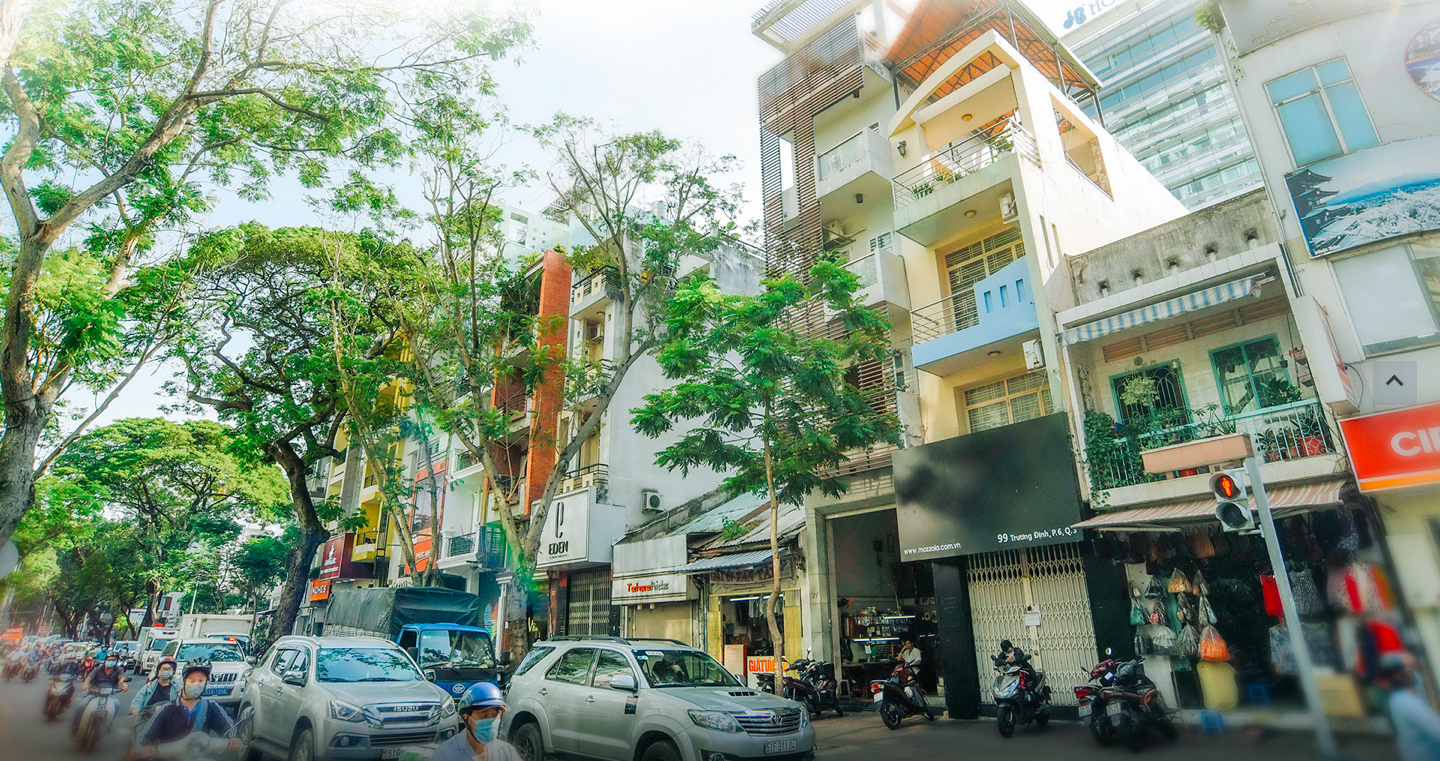 A decade of burying tangled wires in Ho Chi Minh City