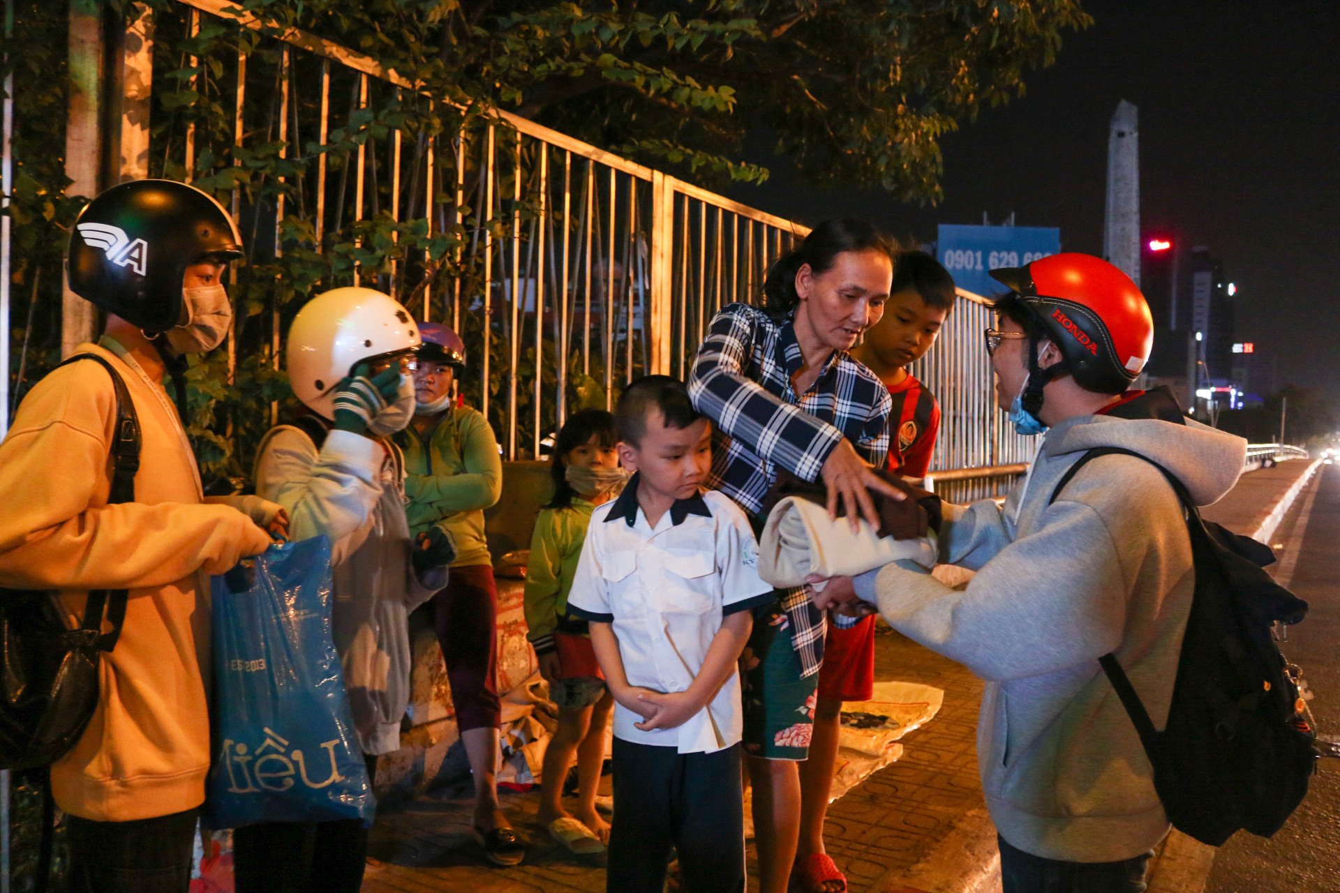 A journey of giving with warm-hearted students in Ho Chi Minh City