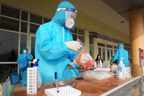 Vietnam confirms 15 local coronavirus infections, 90 recoveries in same province