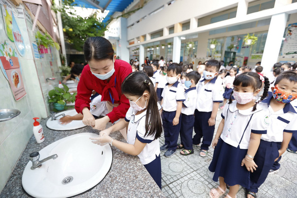 Ho Chi Minh City education department proposes reopening K-12 schools on March 1