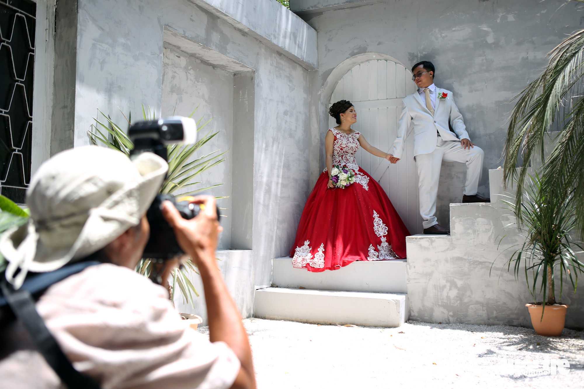 These Vietnamese photographers offer free pre-wedding photoshoots for disabled couples