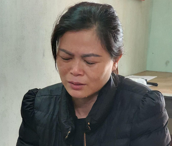 In Vietnam, woman held for killing drunk husband by drowning him in basin