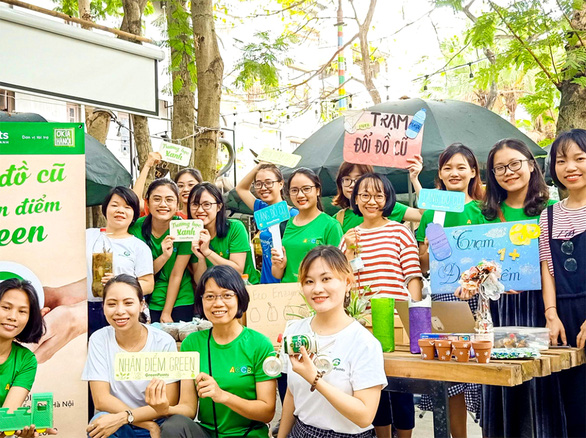 Taking small steps toward greener life in Vietnam