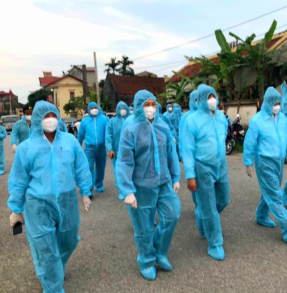 Vietnam health ministry announces 3 local coronavirus infections on morning of Reunification Day