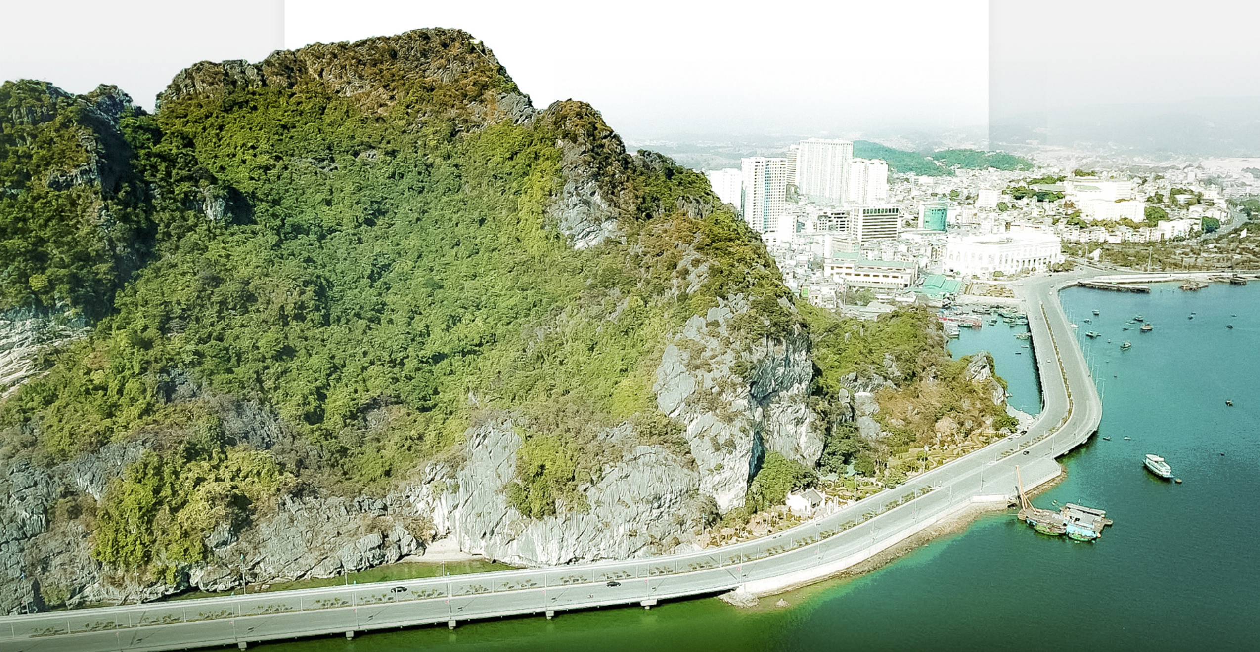 Revel in the view of world-renowned Ha Long Bay along new coastal drive in Vietnam