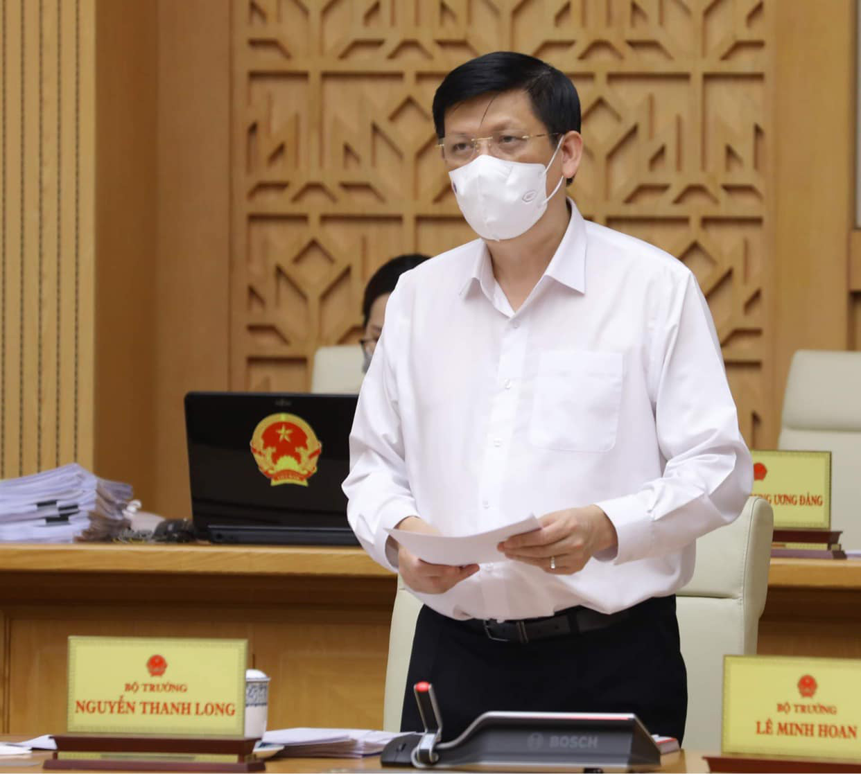 Vietnam extends COVID-19 quarantine period to 21 days