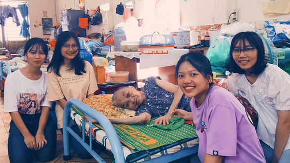 Ho Chi Minh City high school students implement initiative to get closer to elderly