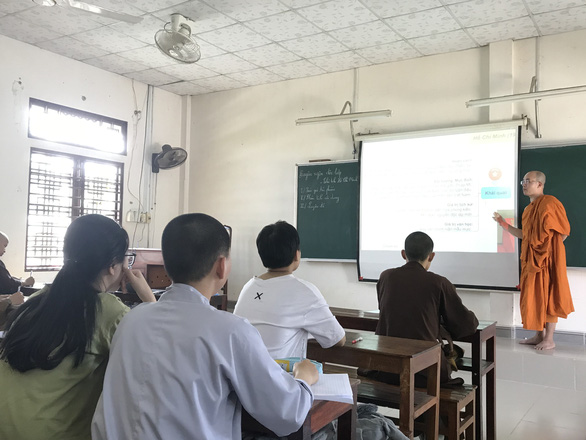 In Vietnam's Thua Thien-Hue, monk helps students prepare for life-deciding exam
