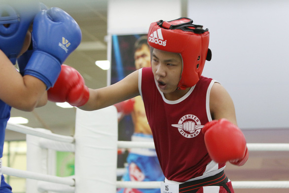 Cancer, chemotherapy cannot stop Vietnamese boy’s boxing dreams