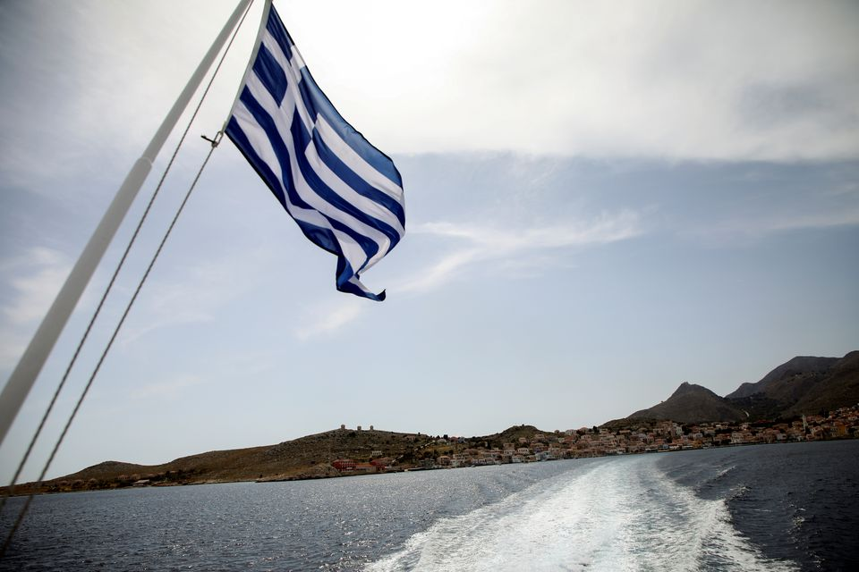 Greece woos foreign tourists ahead of reopening
