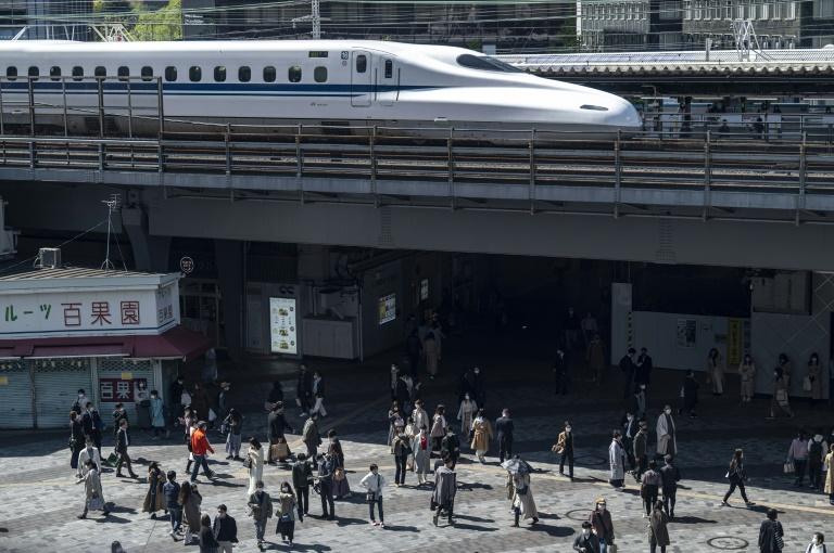Japan bullet train driver left controls for high-speed toilet dash